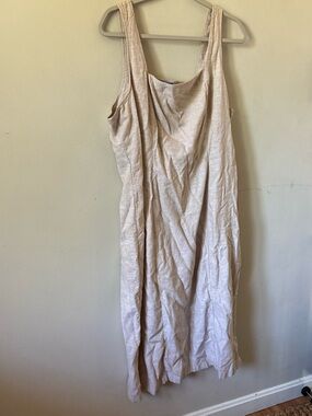 Old Navy Light Beige Sleeveless Midi Dress